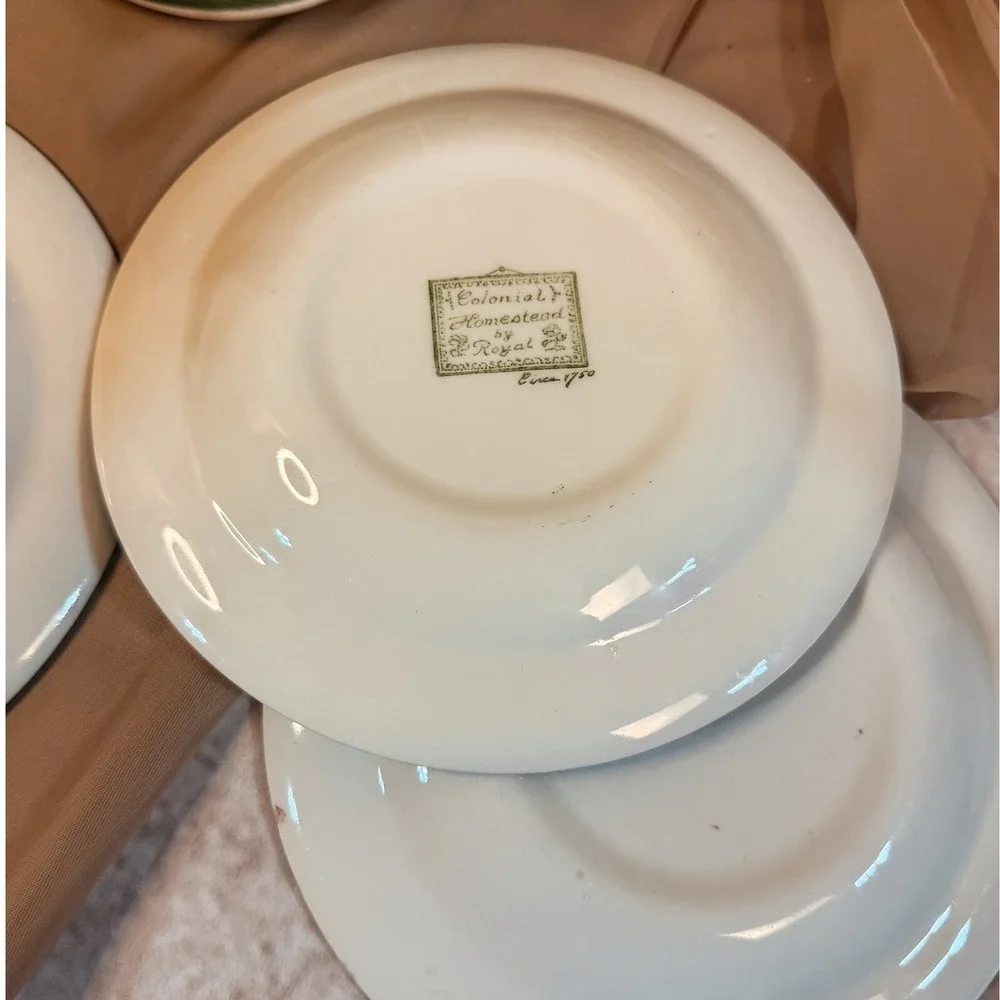 Royal China in‎ Colonial Homestead Green Set